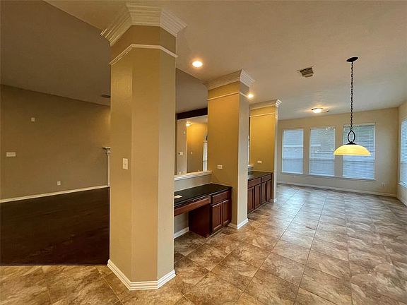 5th image of 14627 Wood Thorn Ct