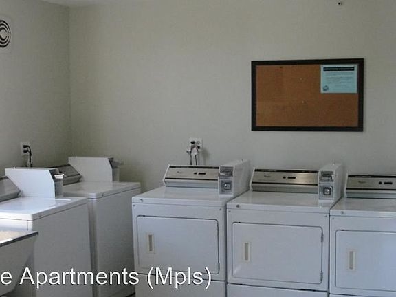 3rd image of 3116 Girard Ave S APT 301