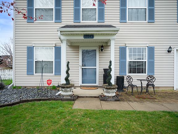 4th image of 19343 Romney Dr