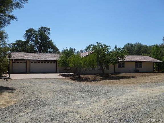 2nd image of 3799 Brodiea Ln