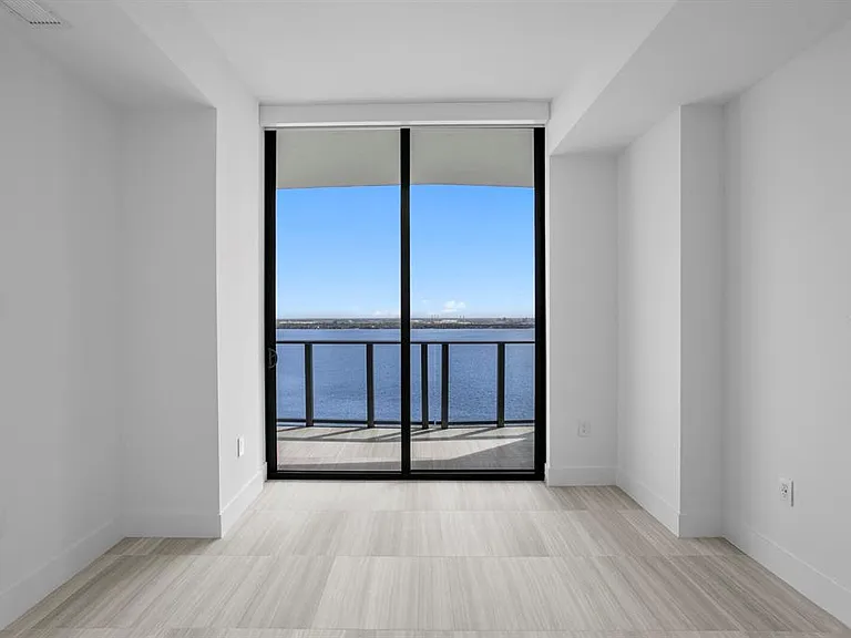 3015 S Ysabella Ave #2402 — Photo 33