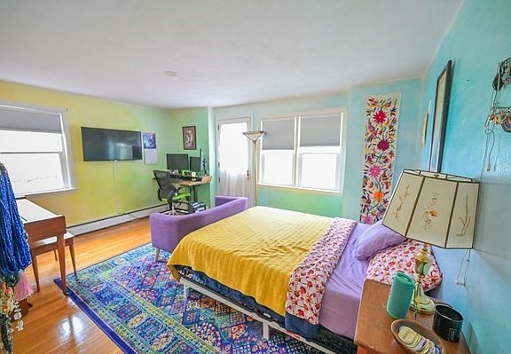 4th image of 54R Nahant St #1
