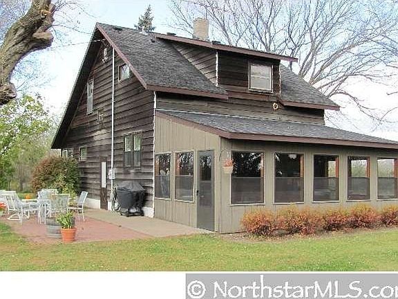2nd image of 1441 210th Ave