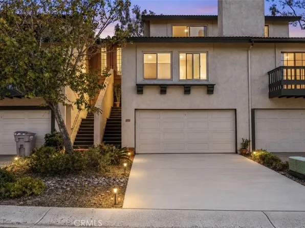 6975 Camino Amero, San Diego, CA 92111