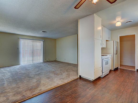 2nd image of 2528 Constantine Ave