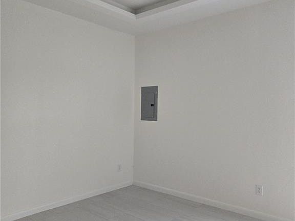 4th image of 2609 Brookside Bend St #2
