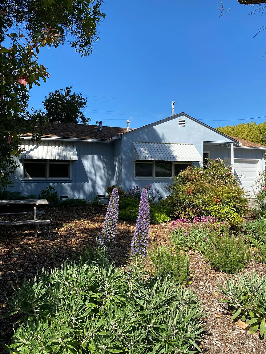 3 Boulevard Ct photo 1