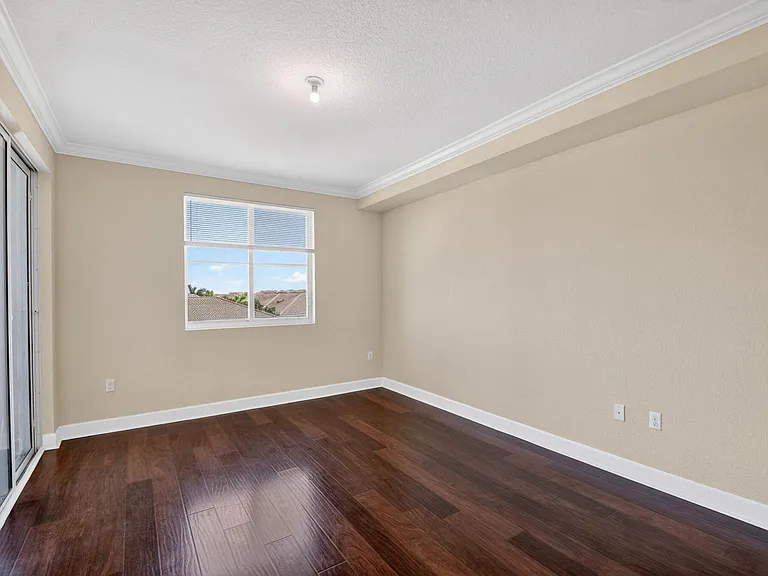 1660 Renaissance Commons Blvd #2517 — Photo 16