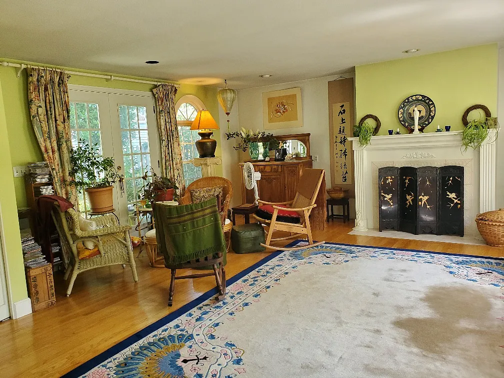 3 bed, 1340 sqft, $850 — Photo 1