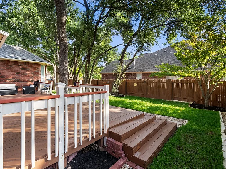 1706 Buttercup Creek Blvd — Photo 34