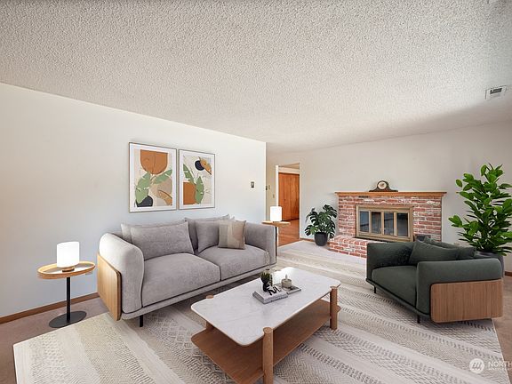 2nd image of 122 White Birch Place