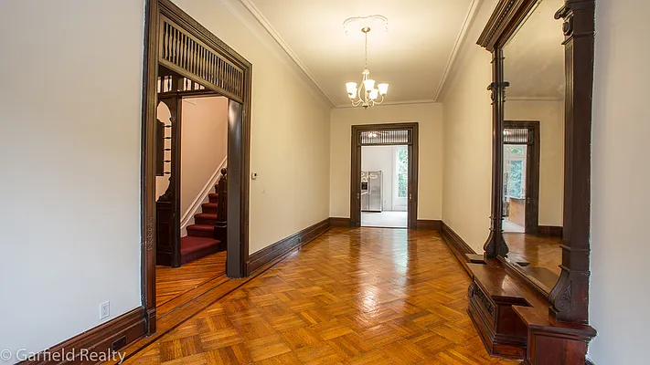 Rented by Garfield Realty  | media 3