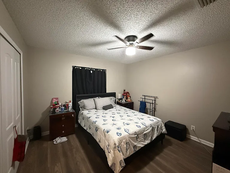 13025 Meadowbreeze Dr — Photo 23