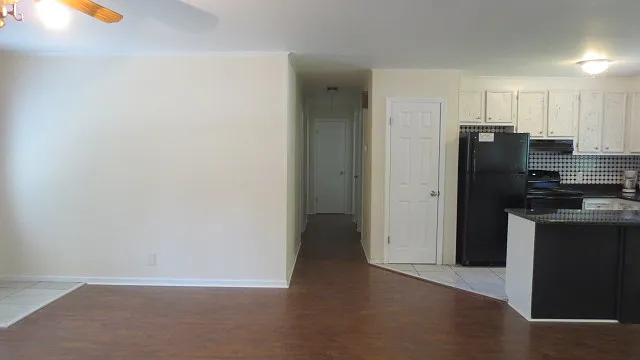 25 E North St — Photo 7