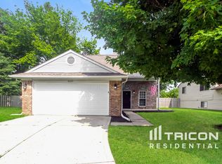 6407 Perry Pines Ct, Indianapolis, IN 46237