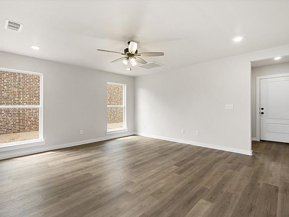 4th image of 3605 Venita Ave
