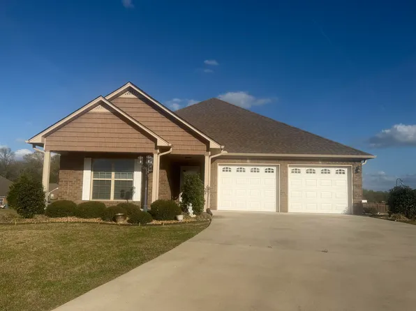 93 Isabella Ct, Killen, AL 35645