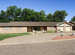 1305 Itasca St, Plainview, TX 79072