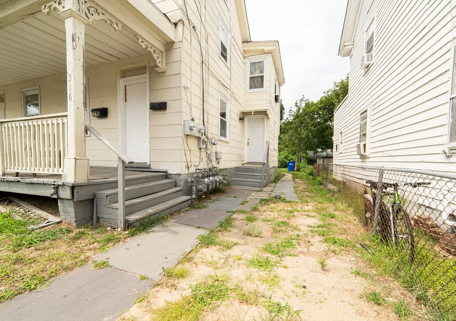 316 E Pine St — Photo 1