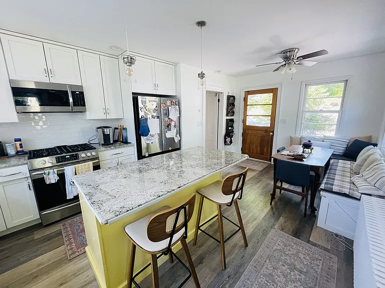 12 Parrott St — Photo 12