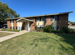 211 E 35th St #3, Holland, MI 49423