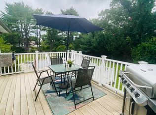 7 Inez Ln, Commack, NY 11725