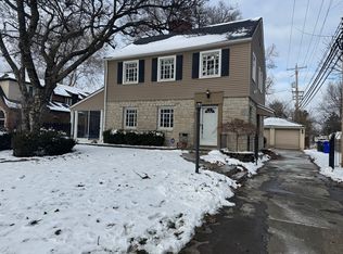 1488 Essex Rd, Columbus, OH 43221