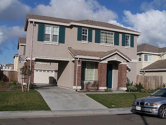 2nd image of 1713 Keesler Cir