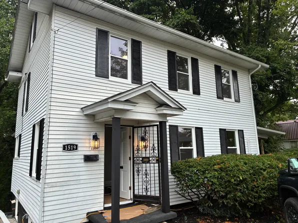 1519 Harper Rd, Beckley, WV 25801