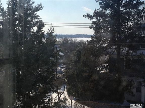 3rd image of 35 Carlton Ave #3
