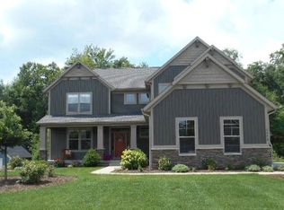 8973 Hopewell Dr NE, Rockford, MI 49341