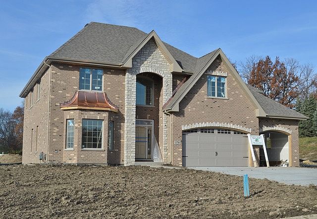 1st image of 15021 S Mackenzie Dr