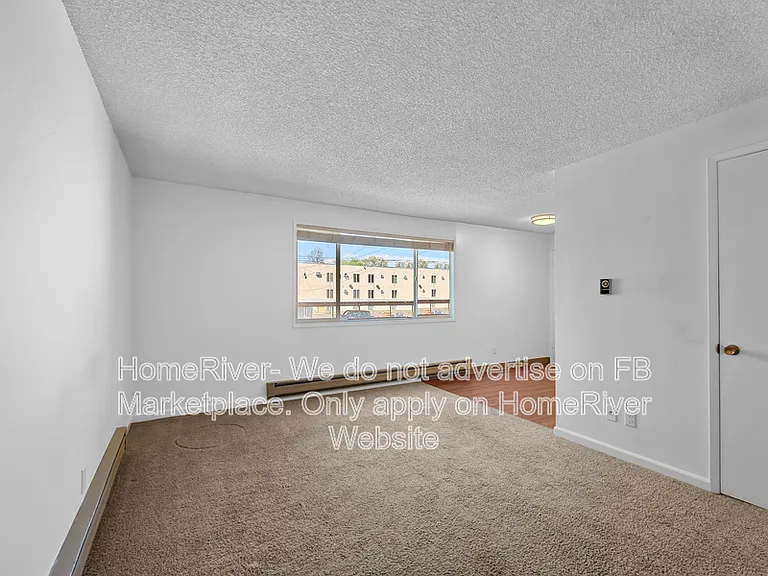 1414 N Addison St #201 — Photo 11