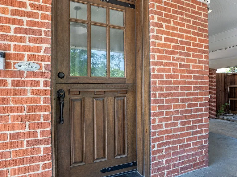 4036 Linden Ave — Photo 6