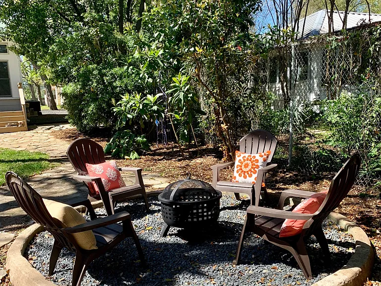 Fire pit with plenty of seating room!