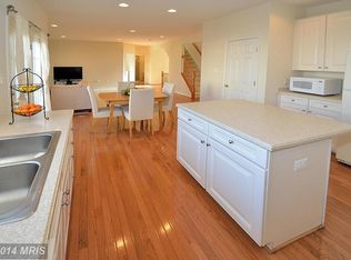 44336 Navajo Dr, Ashburn, VA 20147