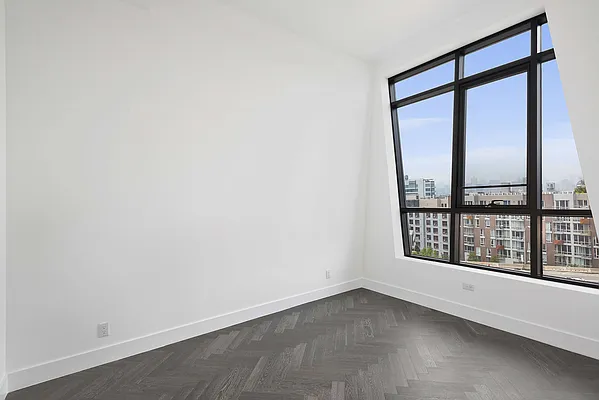 Rented by Compass | media 18