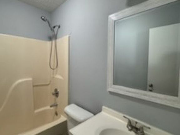 3rd image of 6467 Rhemish Dr