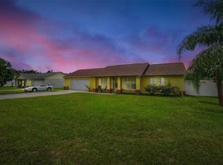 49 Lake Jackson Dr, Mascotte, FL 34753