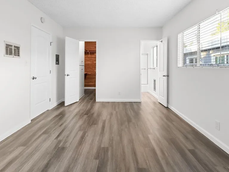 1831 Pearl St #1 — Photo 15