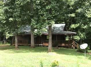 3696 Beckerdite Rd, Sophia, NC 27350