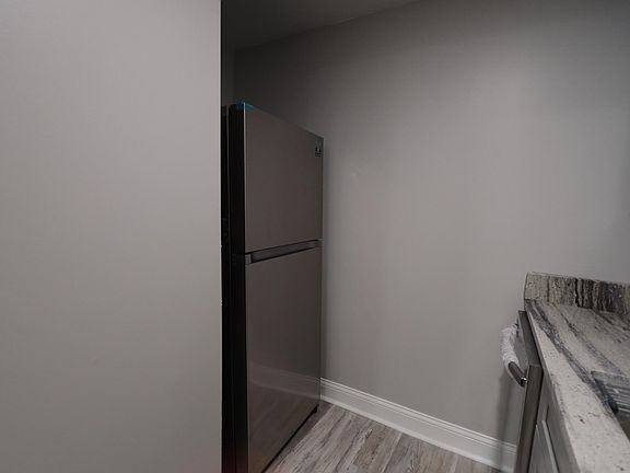 5th image of 507 E Mulberry St #2