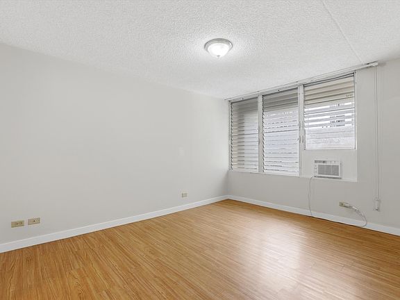 4th image of 2533 Ala Wai Blvd #1-702