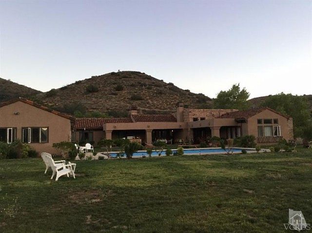 1st image of 8460 Sierra Hwy