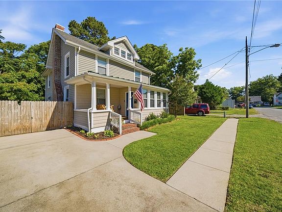 3rd image of 3123 Hurley Ave
