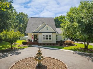 735 Hurricane Ridge Rd, Smithville, TN 37166