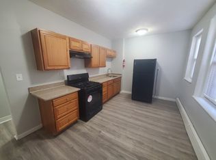 4 Abbotsford St #7, Dorchester, MA 02121