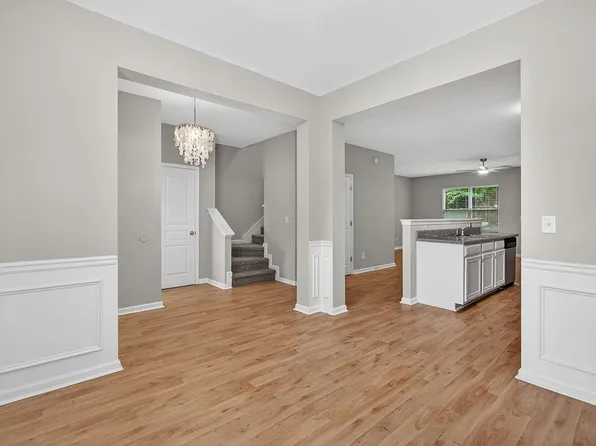 1505 Ashbrooke Trce, Stone Mountain, GA 30083