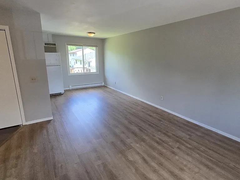1128 Sunset Ln #4 — Photo 6