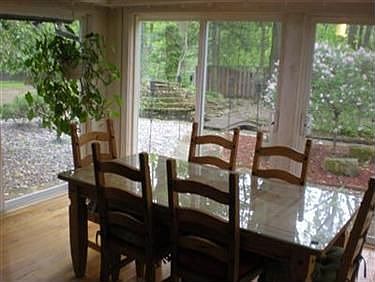 3rd image of 2700 Citadel Dr NE